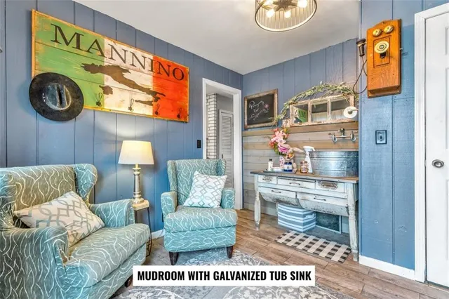 $830,000 | 14589 Northeast County Road 2763, Adrian, MO 64720