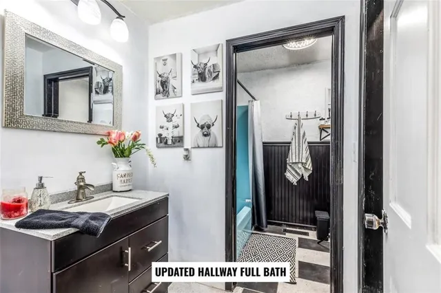 $830,000 | 14589 Northeast County Road 2763, Adrian, MO 64720