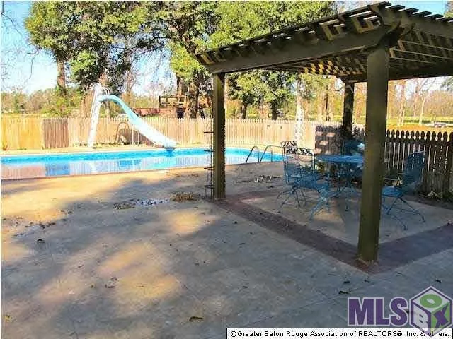 $2,500 | 7190 Island Road, Jarreau, LA 70749