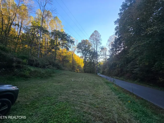 $152,000 | 3427 Left Poor Valley Road, Pennington Gap, VA 24277