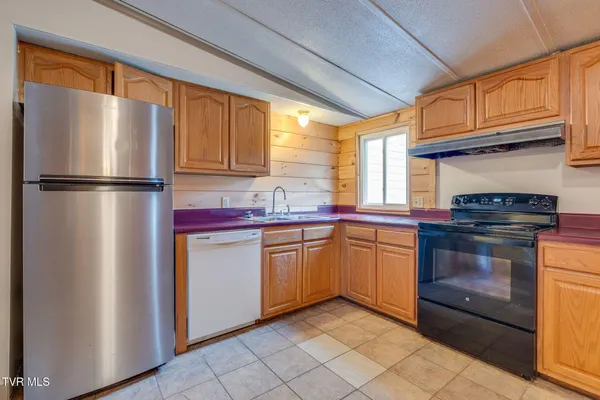 $255,000 | 11084 Stanley Valley Road, Gate City, VA 24251