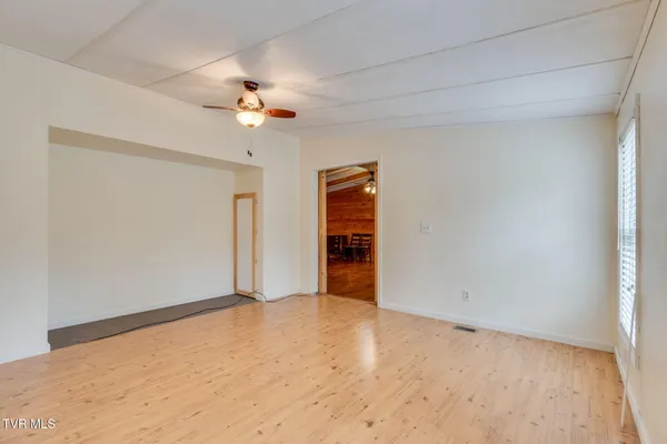 $255,000 | 11084 Stanley Valley Road, Gate City, VA 24251