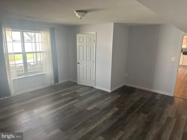 $1,900 | 15895 Aerial View Road, Woodbridge, VA 22193