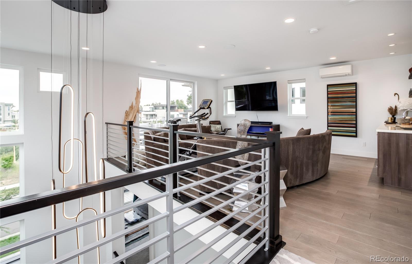 43 South Oneida Court Denver, CO 80230 - Photo 33 of 41