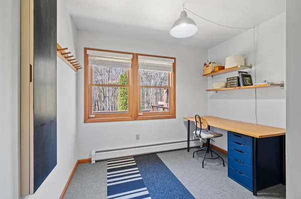 $899,900 | 17 Madison Avenue, Kingston, NH 03848