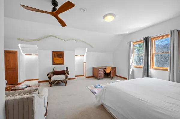 $899,900 | 17 Madison Avenue, Kingston, NH 03848