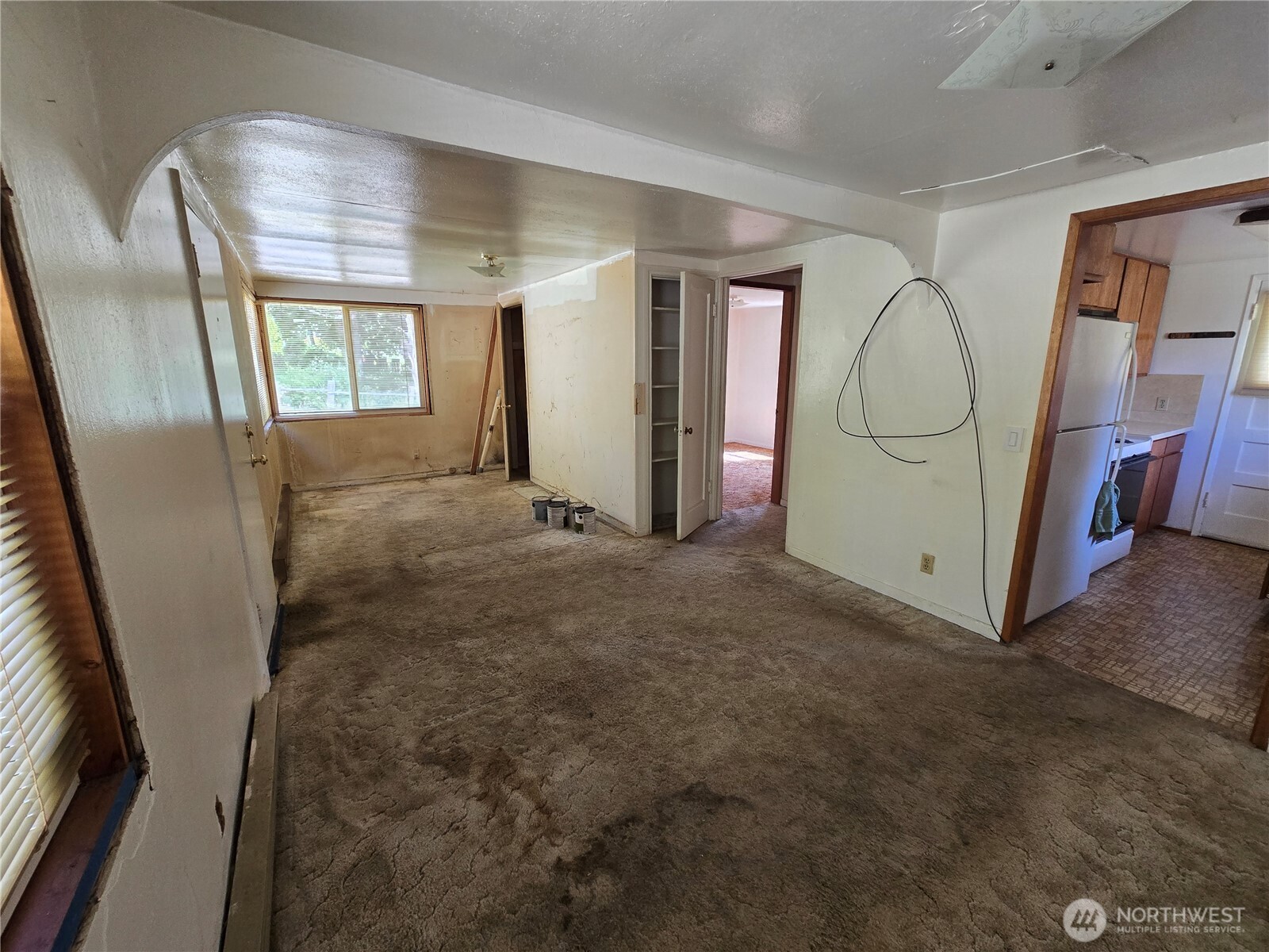 2572 Perry Avenue Bremerton, WA 98310 - Photo 3 of 9 Gallery Image 3