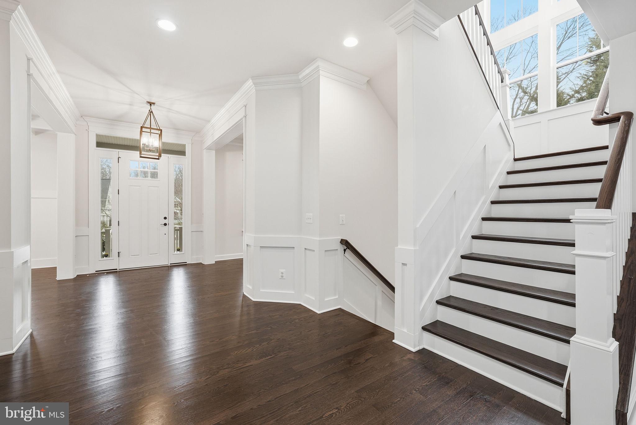 2867 Hill Road Vienna, VA 22181 - Photo 22 of 70