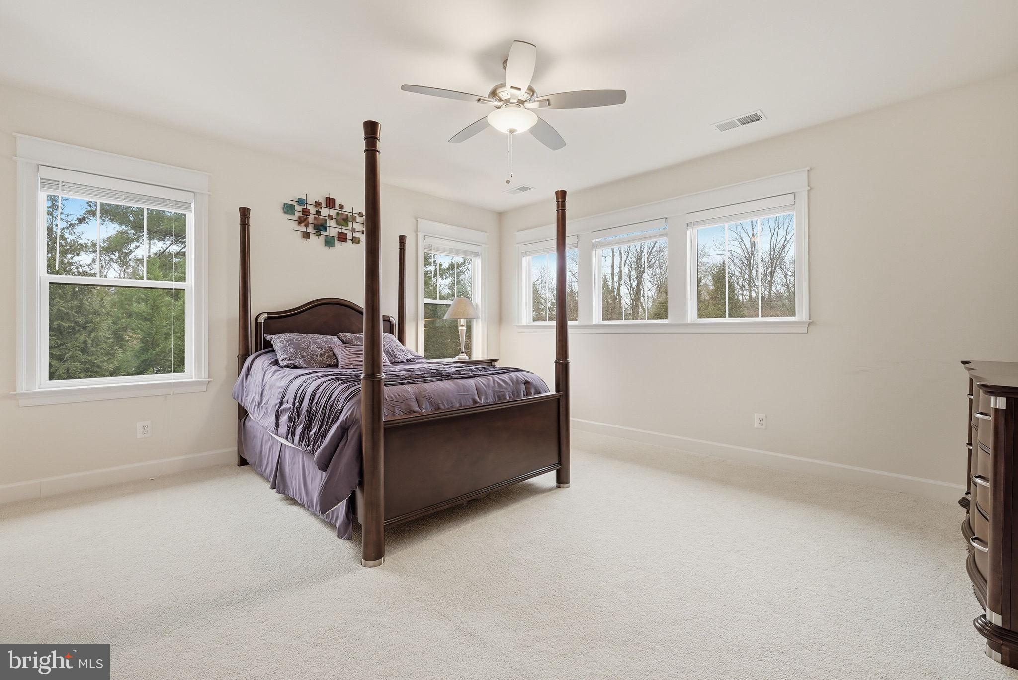 2867 Hill Road Vienna, VA 22181 - Photo 53 of 70