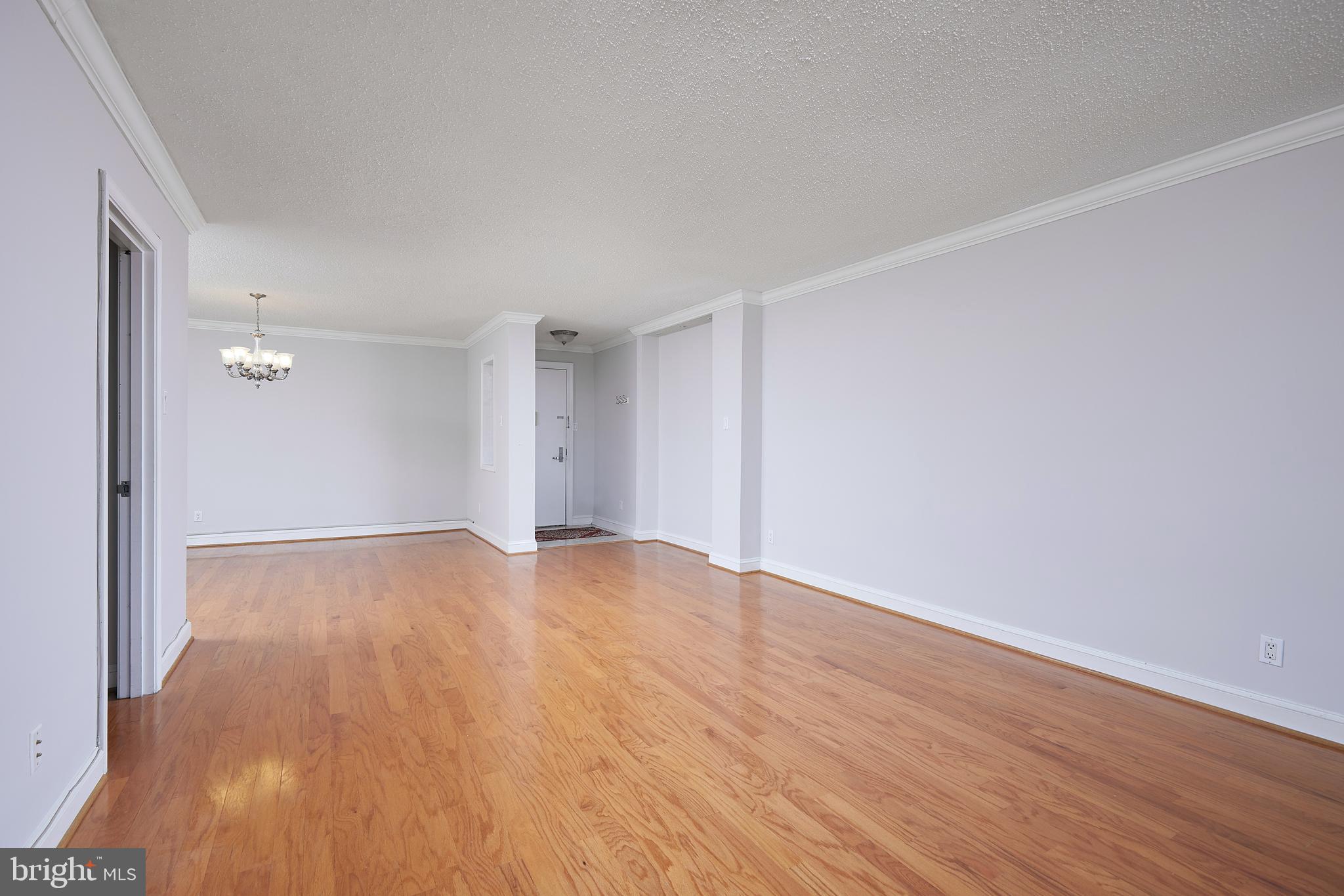 5101 River Road, Unit 1705 Bethesda, MD 20816 - Photo 21 of 33 Bedrom