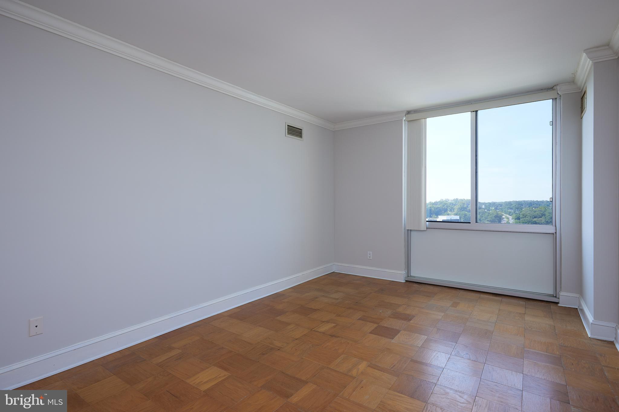 5101 River Road, Unit 1705 Bethesda, MD 20816 - Photo 23 of 33 Bedroom