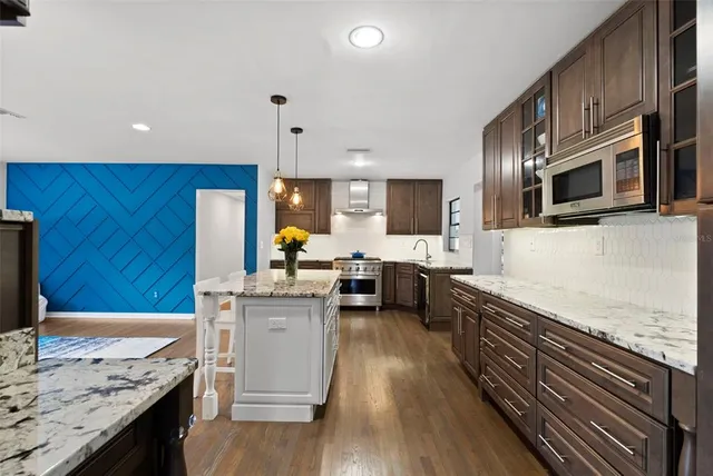 a view of a hallway with closet