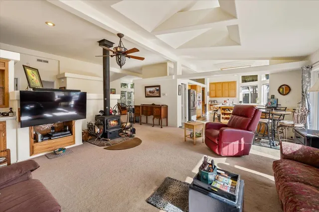 $625,000 | 18300 Little Mustang Court, Grass Valley, CA 95949