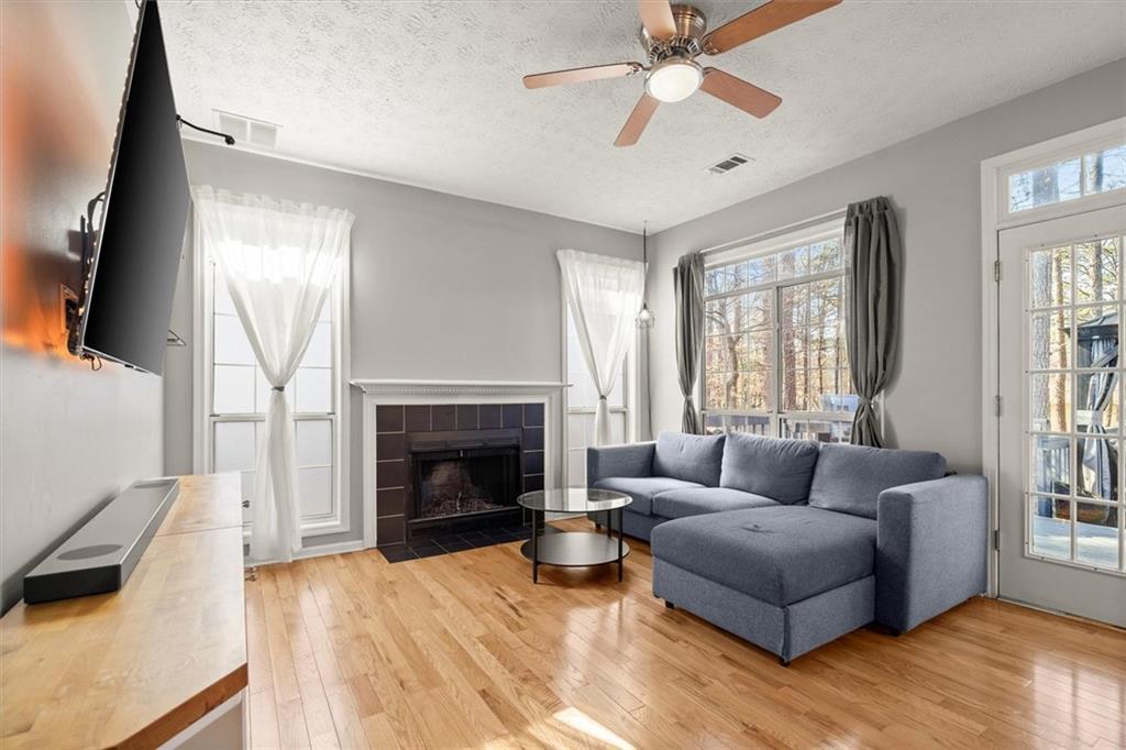 350 Riversong Way Alpharetta, GA 30022 - Photo 15 of 48