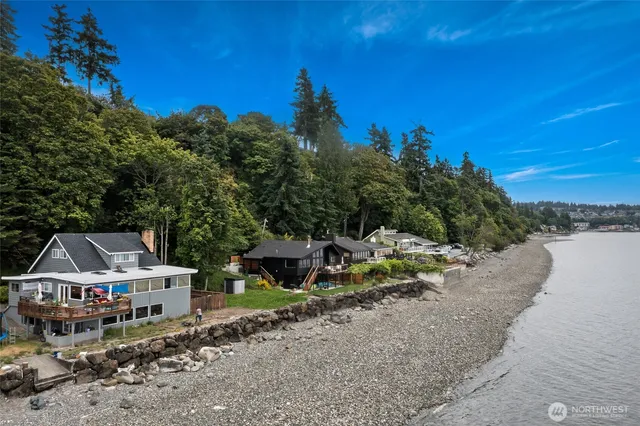 $525,000 | 26409 7th Avenue South, Des Moines, WA 98198