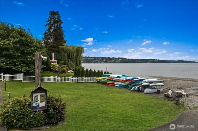 $525,000 | 26409 7th Avenue South, Des Moines, WA 98198