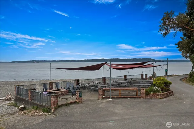 $525,000 | 26409 7th Avenue South, Des Moines, WA 98198