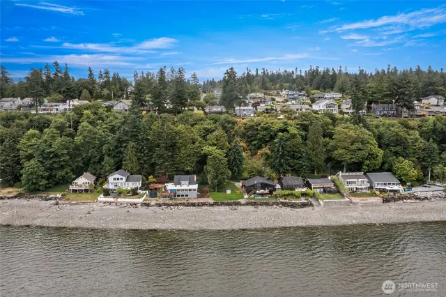 $525,000 | 26409 7th Avenue South, Des Moines, WA 98198