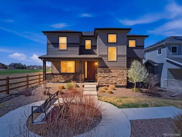 a view of a house with entertaining space