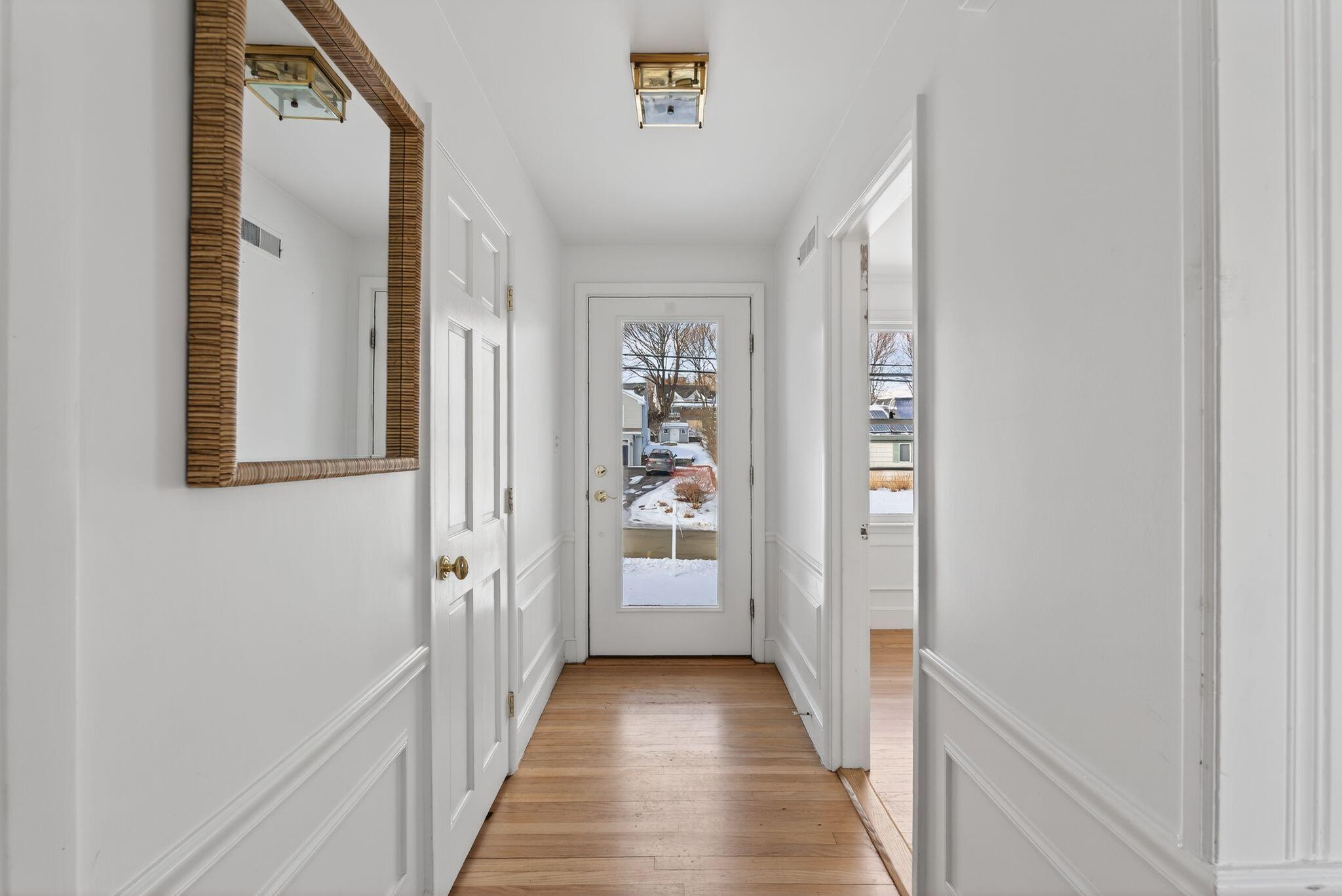 7 Wabun Road Cape Elizabeth, ME 04107 - Photo 11 of 33 Front Door Entry