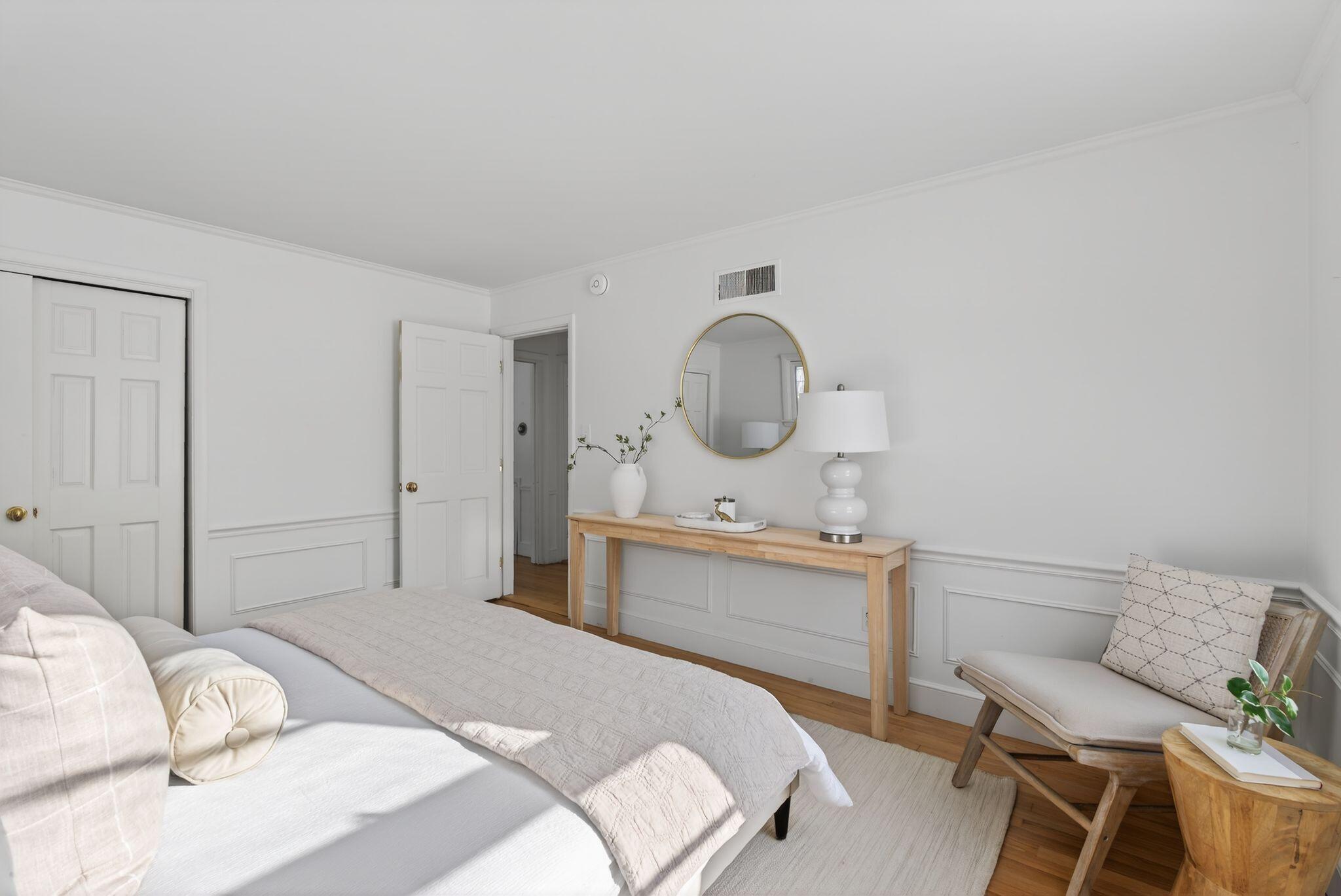 7 Wabun Road Cape Elizabeth, ME 04107 - Photo 16 of 33 Primary Bedroom