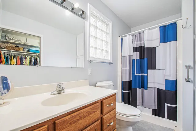 $299,999 | 2762 Sugarberry Lane, Niles, MI 49120