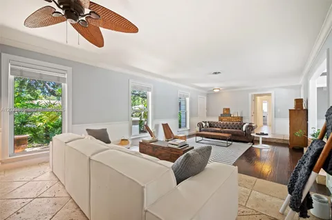 $2,375,000 | 11100 Southwest 73rd Court, Pinecrest, FL 33156