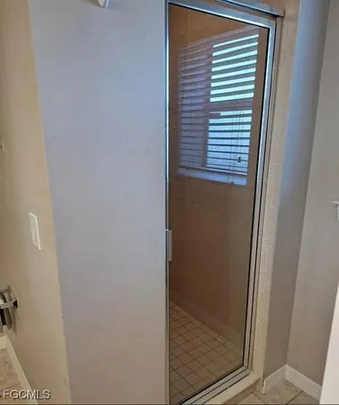 $1,700 | 724 Southwest 35th Street, Cape Coral, FL 33914