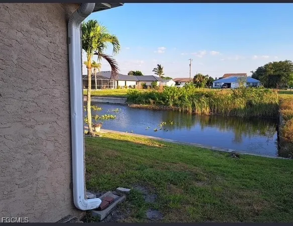 $1,700 | 724 Southwest 35th Street, Cape Coral, FL 33914