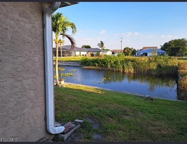 $1,750 | 724 Southwest 35th Street, Cape Coral, FL 33914