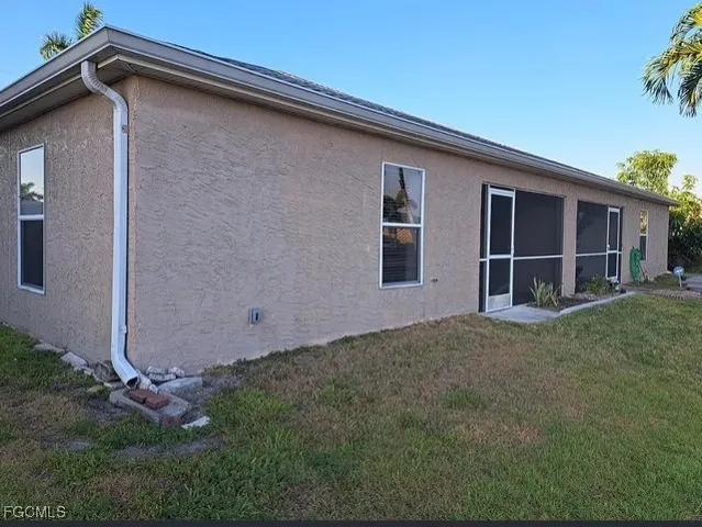 $1,750 | 724 Southwest 35th Street, Cape Coral, FL 33914