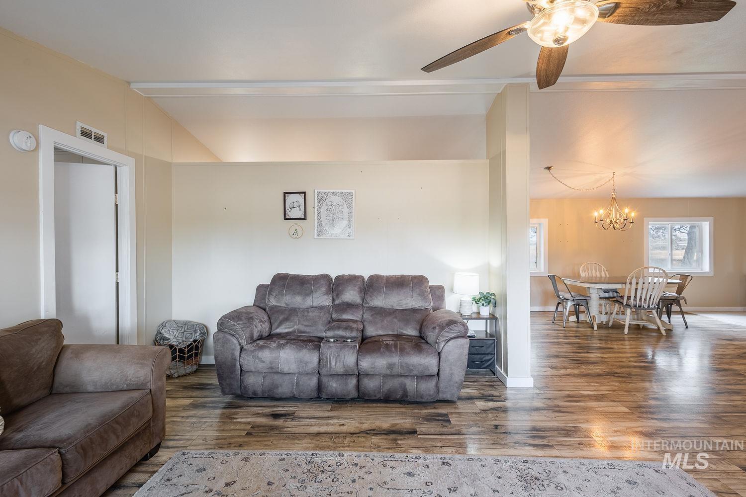 8262 Snake Lane Caldwell, ID 83607 - Photo 5 of 36 Gallery Image 5