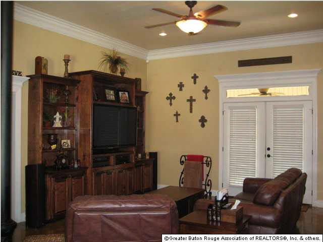4440 Boulevard Acadien Addis, LA 70710 - Photo 6 of 11 Gallery Image 6