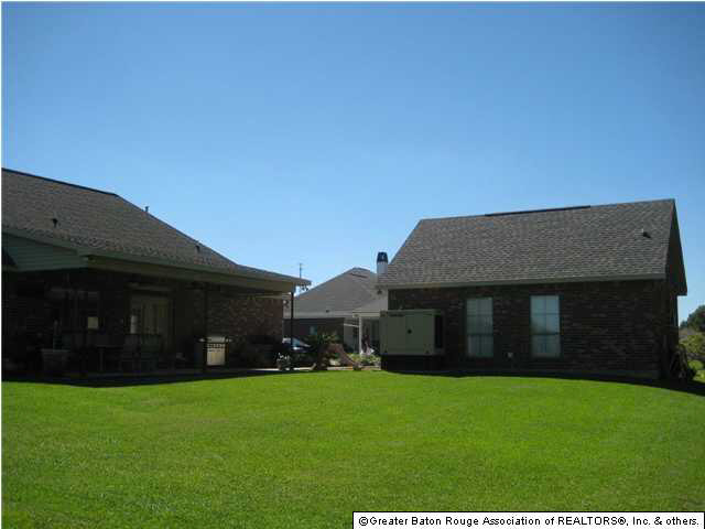 4440 Boulevard Acadien Addis, LA 70710 - Photo 10 of 11 Gallery Image 10