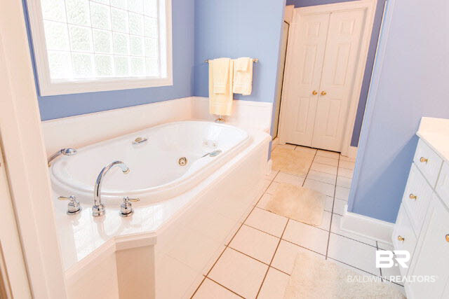 20596 Langford Road Fairhope, AL 36532 - Photo 23 of 41 Master Bath