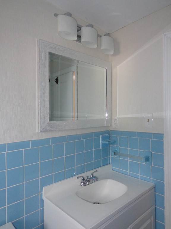 105 Derby Road Revere, MA 02151 - Photo 12 of 21 Gallery Image 12