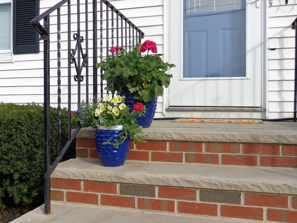 105 Derby Road Revere, MA 02151 - Photo 3 of 21 Gallery Image 3