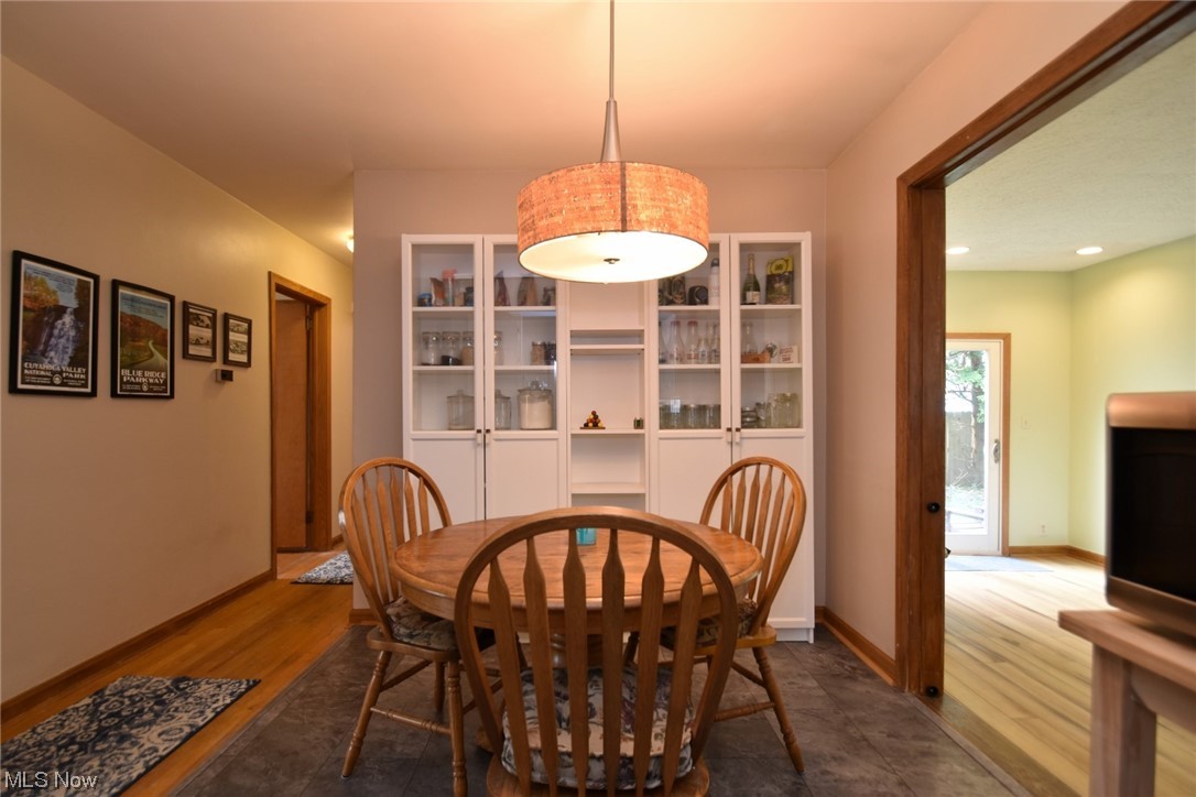 2522 Carson Road Fairlawn, OH 44333 - Photo 12 of 32 Gallery Image 12