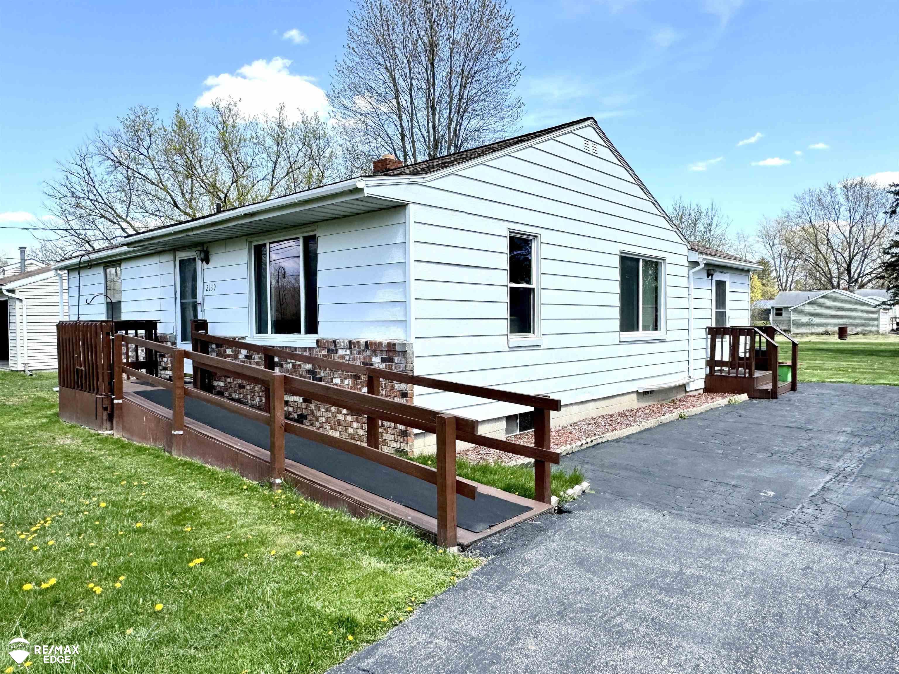 2139 South Vassar Road Davison, MI 48423 - Photo 10 of 11