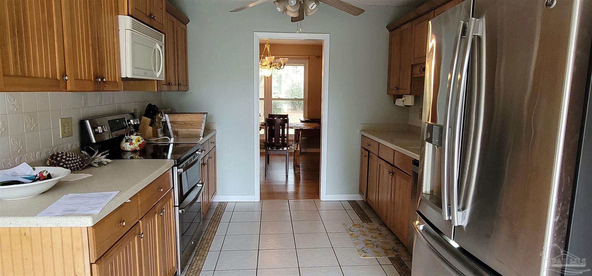 7370 Frank Reeder Road Pensacola, FL 32526 - Photo 12 of 29 Gallery Image 12