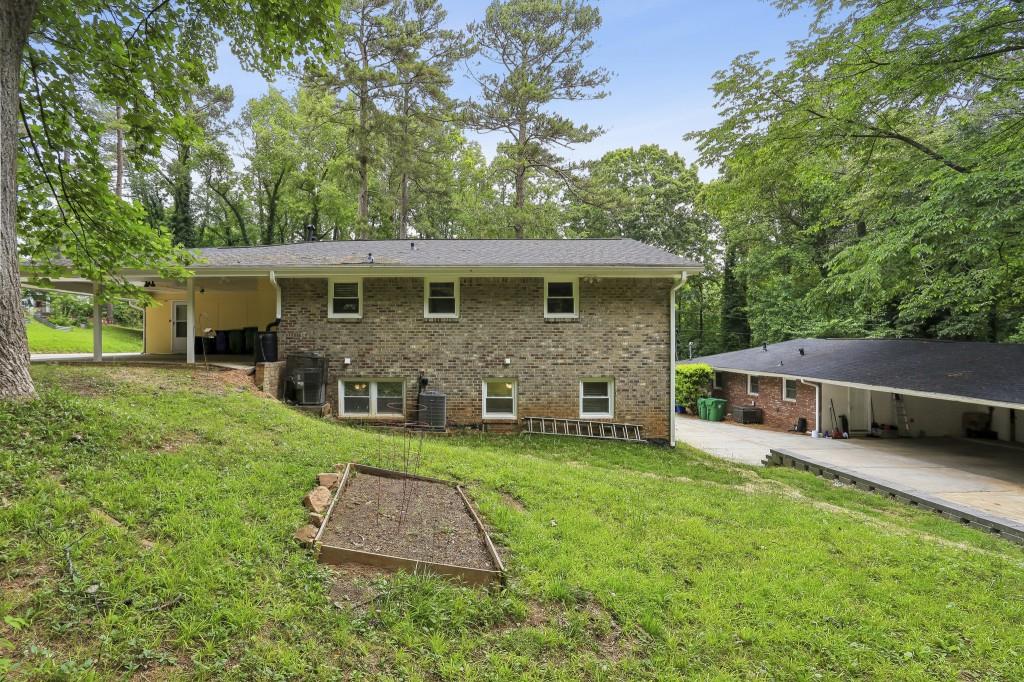 2889 White Oak Drive Decatur, GA 30032 - Photo 15 of 16