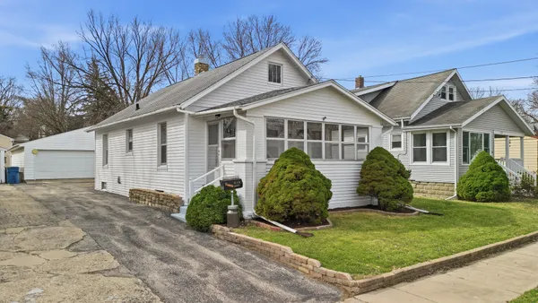 $139,000 | 318 Spruce Street, Dixon, IL 61021