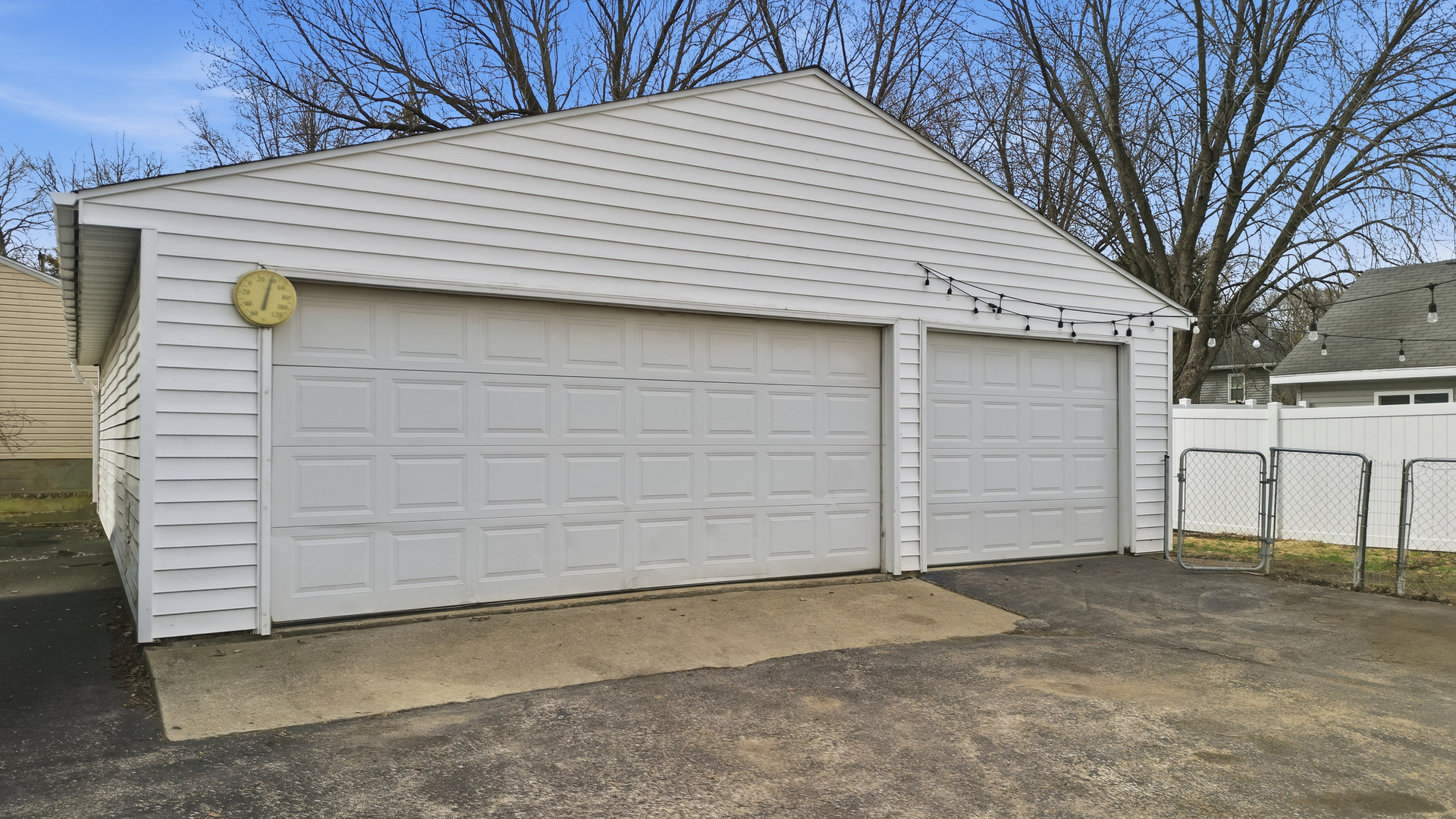 318 Spruce Street Dixon, IL 61021 - Photo 20 of 25 a view of garage