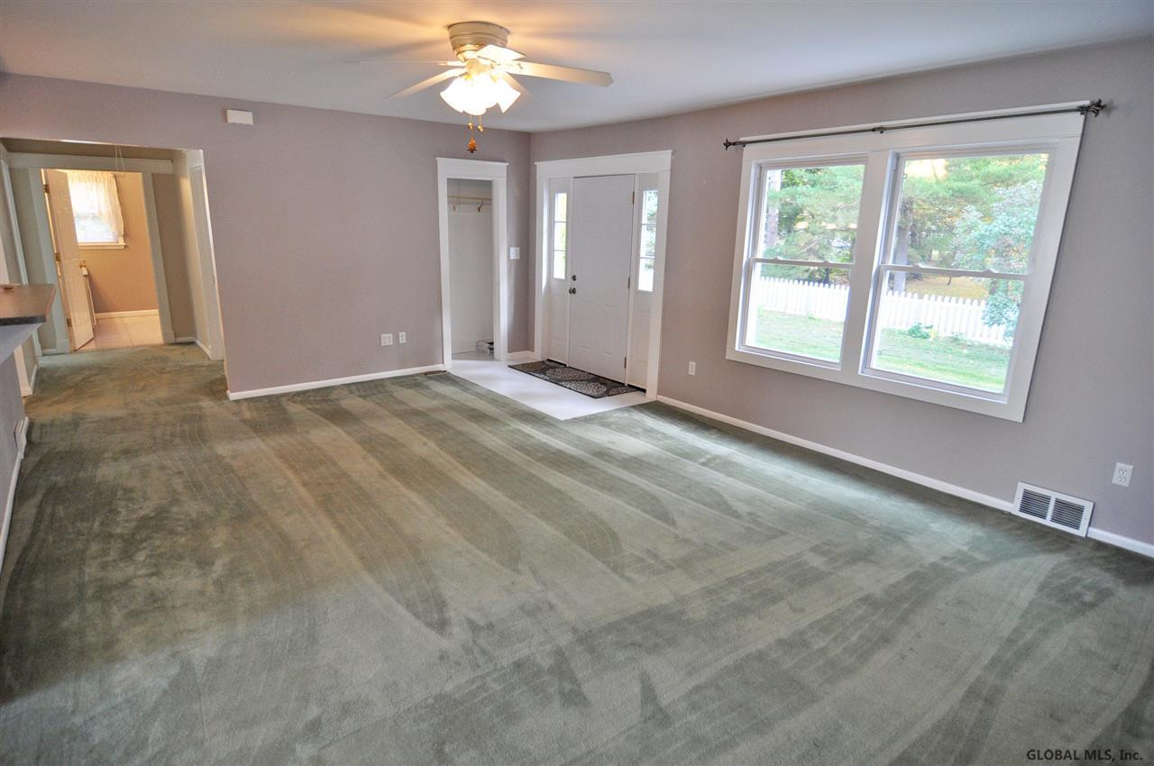 14 Stewart Point Road Schodack, NY 12123 - Photo 10 of 25 Photo 10