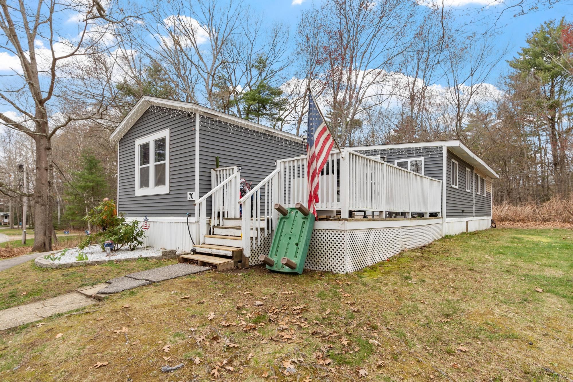 70 Hemlock Haven, Unit 70 Hampton, NH 03842 - Photo 2 of 33