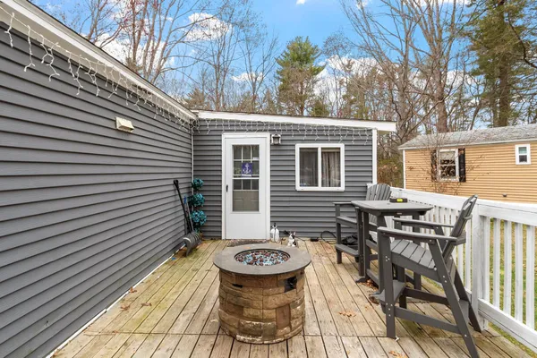 $230,000 | 70 Hemlock Haven, Unit 70, Hampton, NH 03842
