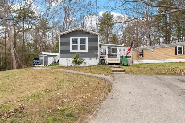 $230,000 | 70 Hemlock Haven, Unit 70, Hampton, NH 03842