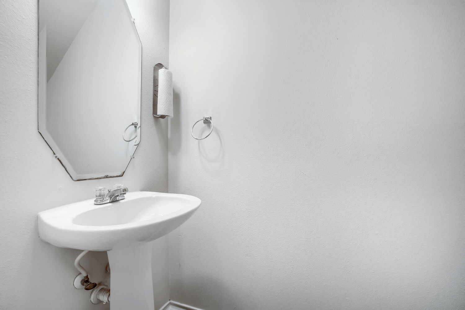 2985 Prairie Bluff Seguin, TX 78155 - Photo 11 of 25 Downstairs half bathroom near laundry room.