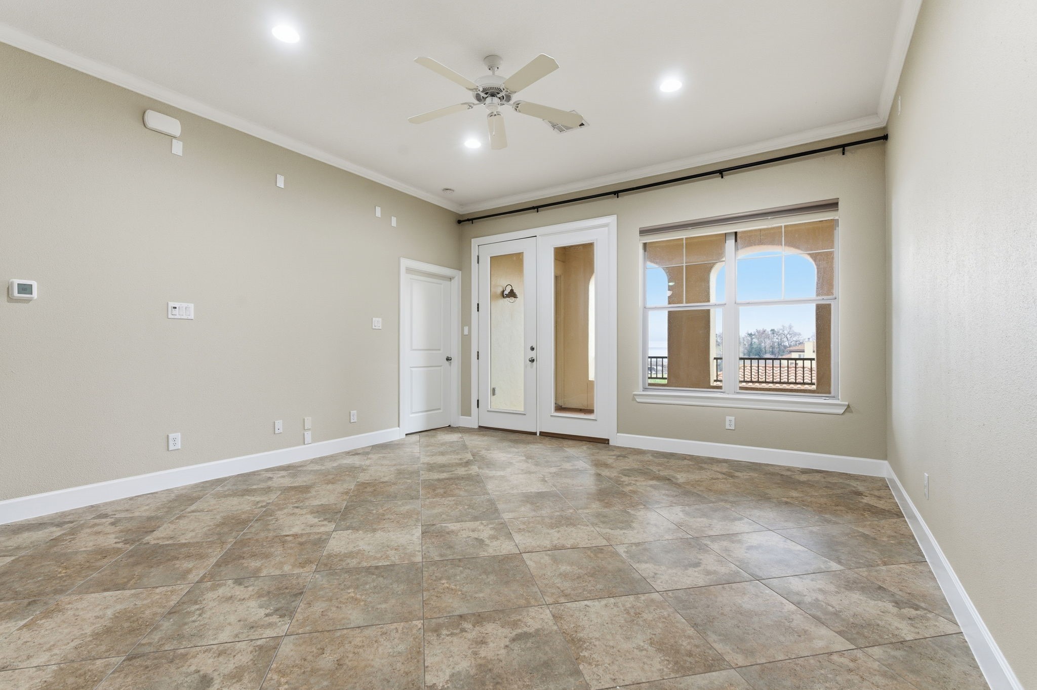 17040 West Fm 1097 Road, Unit 6202 Montgomery, TX 77356 - Photo 10 of 24 Plenty of space to design your living area and access to your covered balcony.