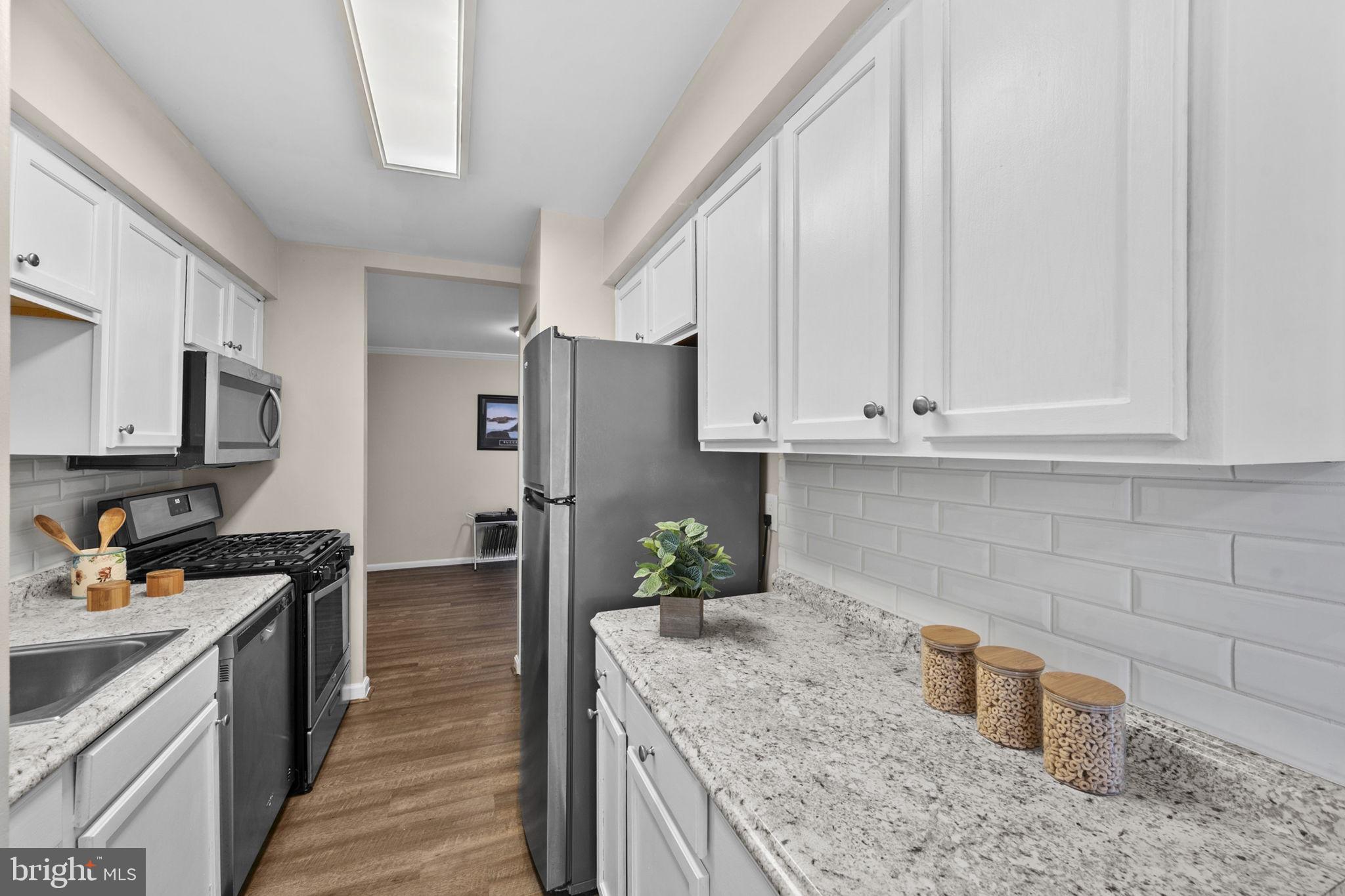 11240 Chestnut Grove Square, Unit 157 Reston, VA 20190 - Photo 23 of 57